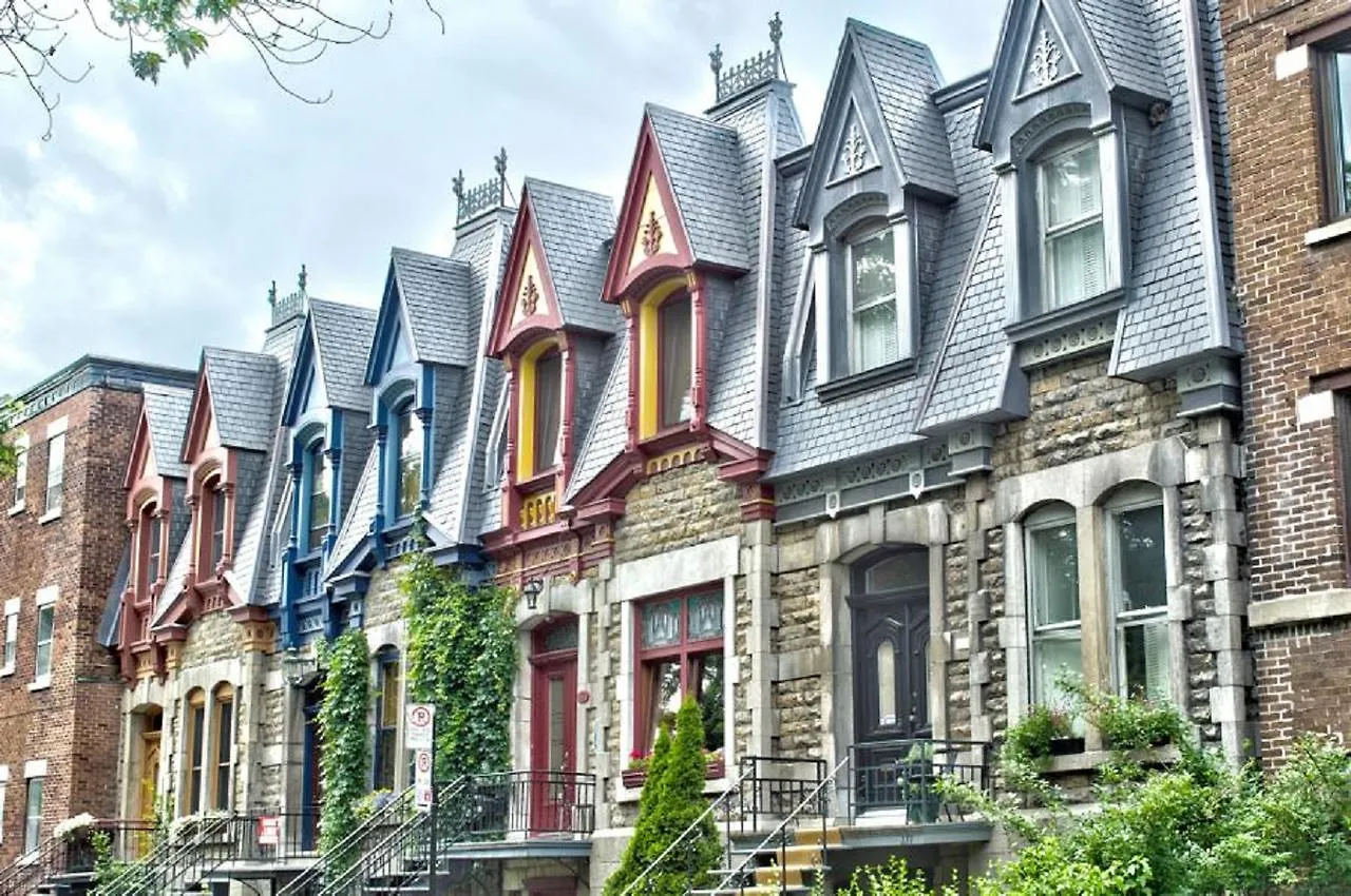 Lentracte Homestay Montreal